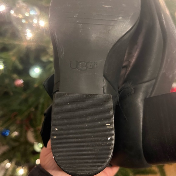 Ugg Black Leather Bandara Boots Size 6 Tall Wardrobe Staple - Picture 12 of 13
